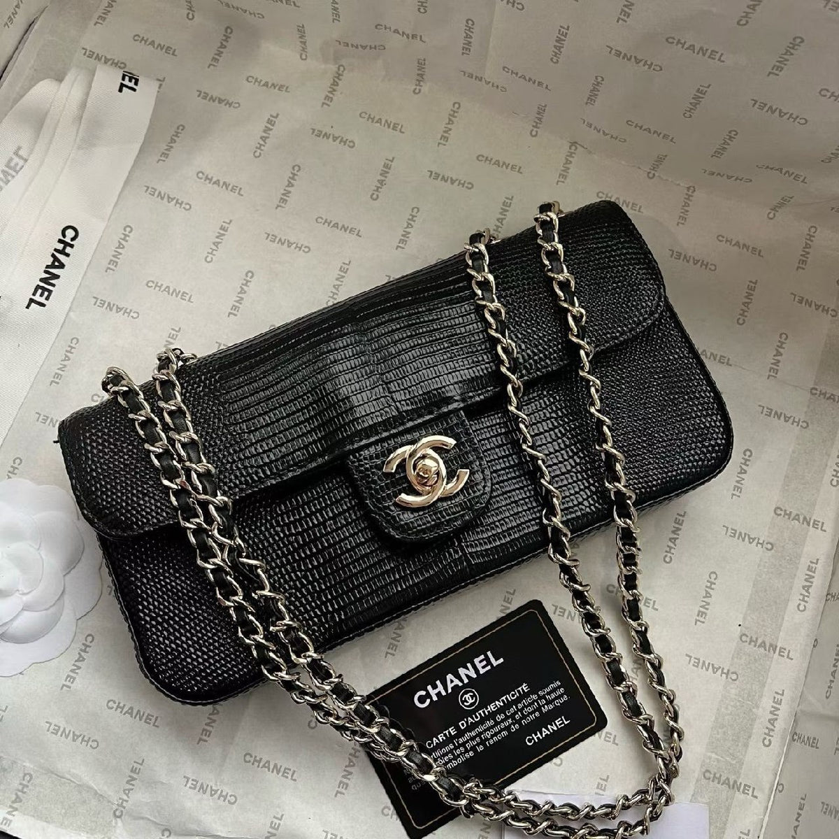 Chanel Flap Shoulder Bag - Black
