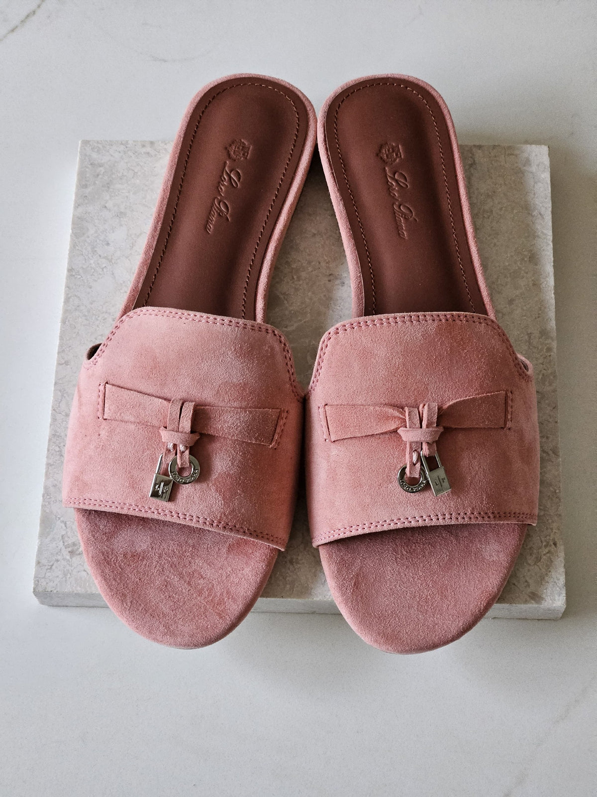 Ferragamo Slippers - Pink