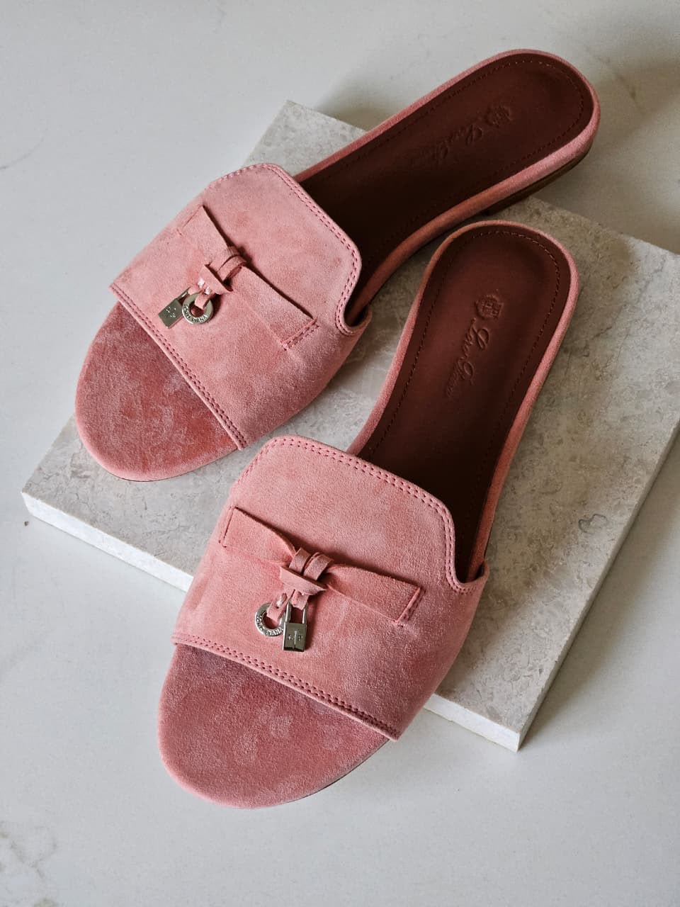 Ferragamo Slippers - Pink