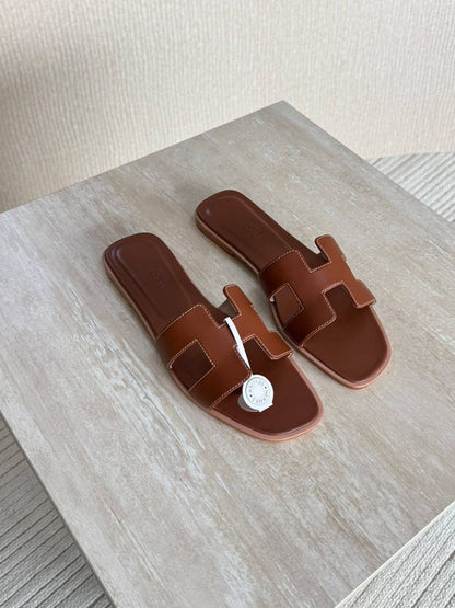 Hermes Slipper - Brown