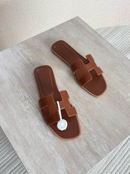 Hermes Slipper - Brown