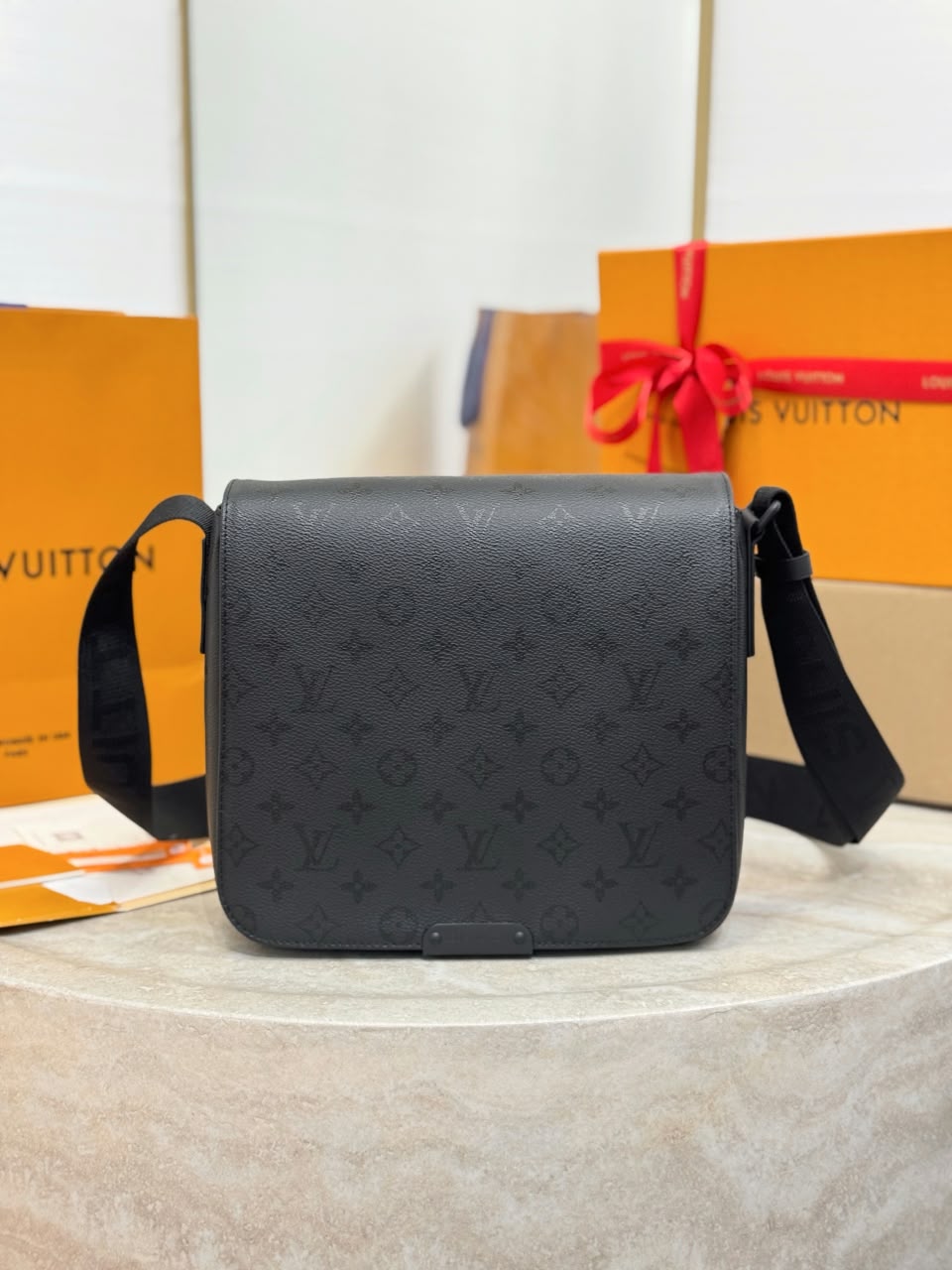 Louis Vuitton Crossbody Bag - Black