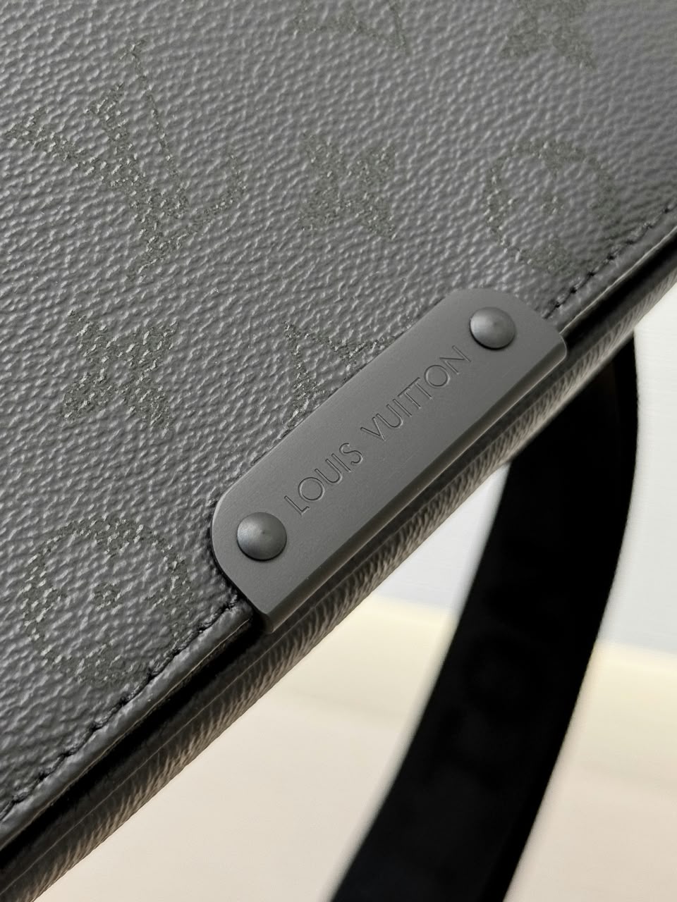 Louis Vuitton Crossbody Bag - Black