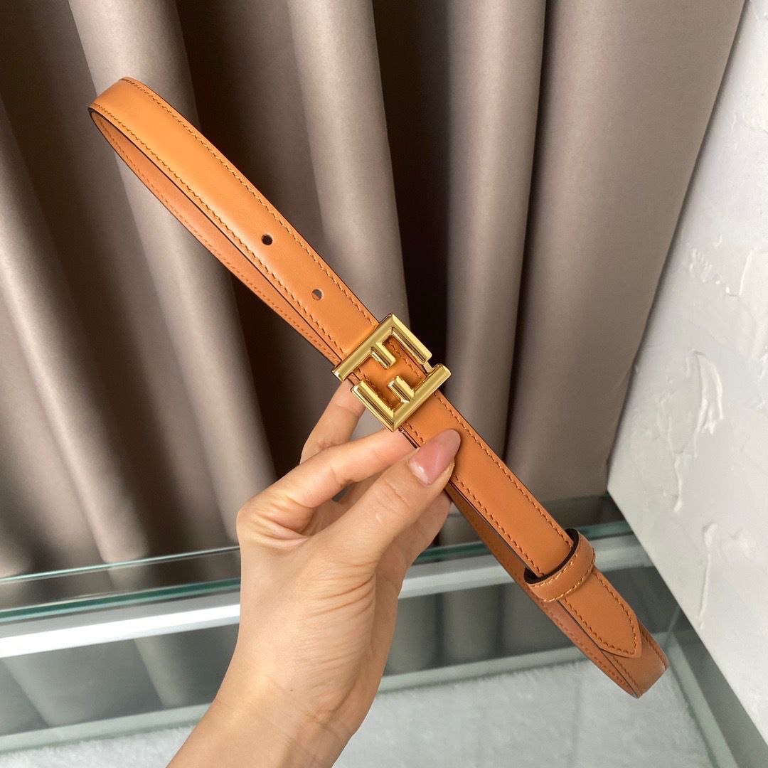 Fendi Compact Buckle Belt - Beige