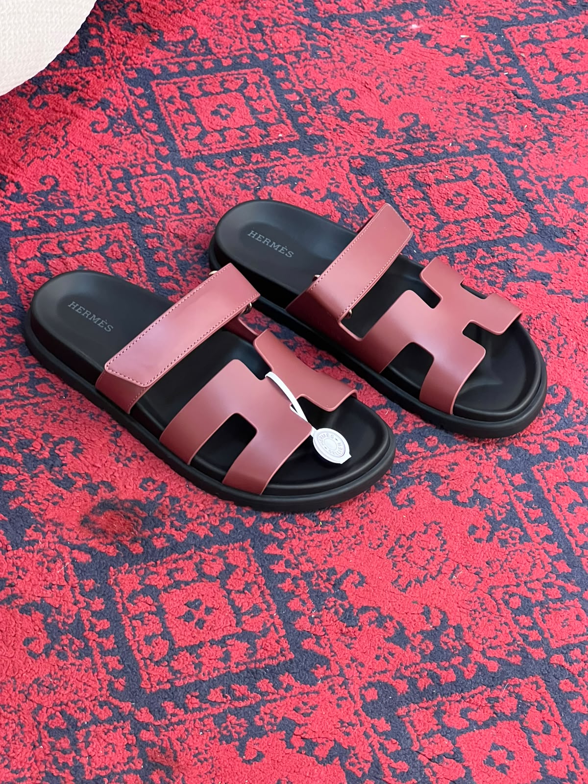 Hermès Slippers - Pink & Black