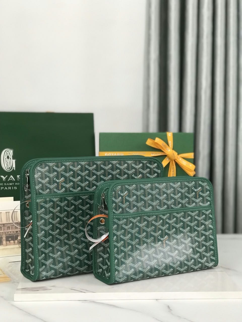 Goyard Clutch - Green
