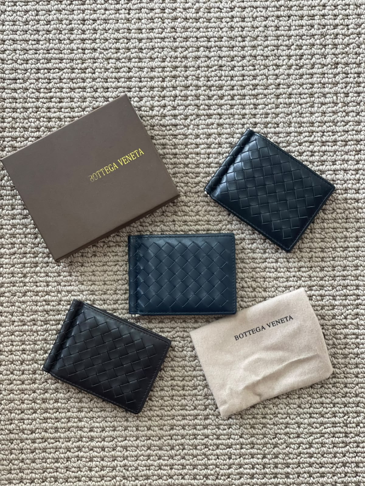 Bottega Veneta Money Clip Wallet - Black, Navy