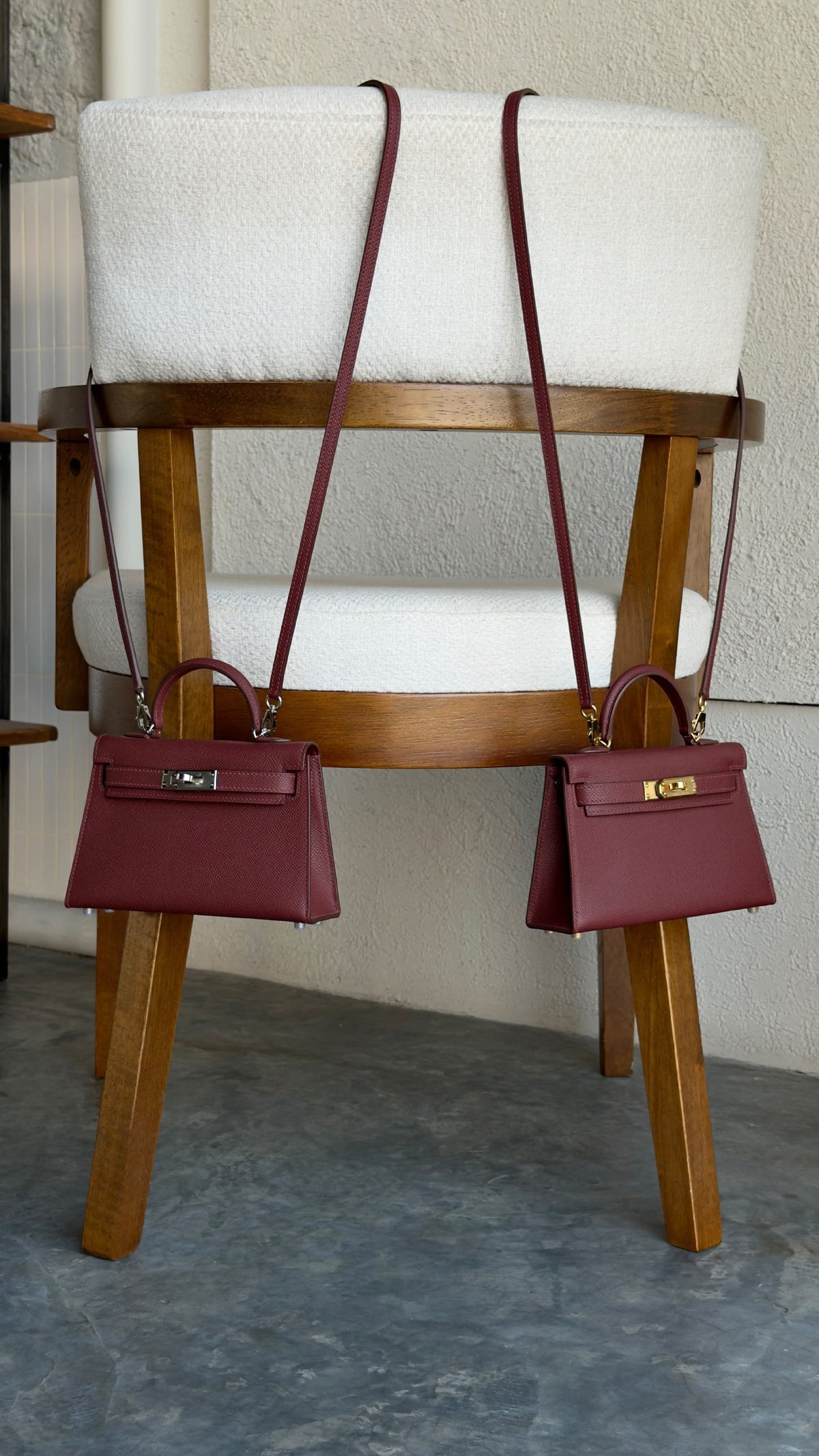 Hermes Mini Kelly Handbag - Burgundy
