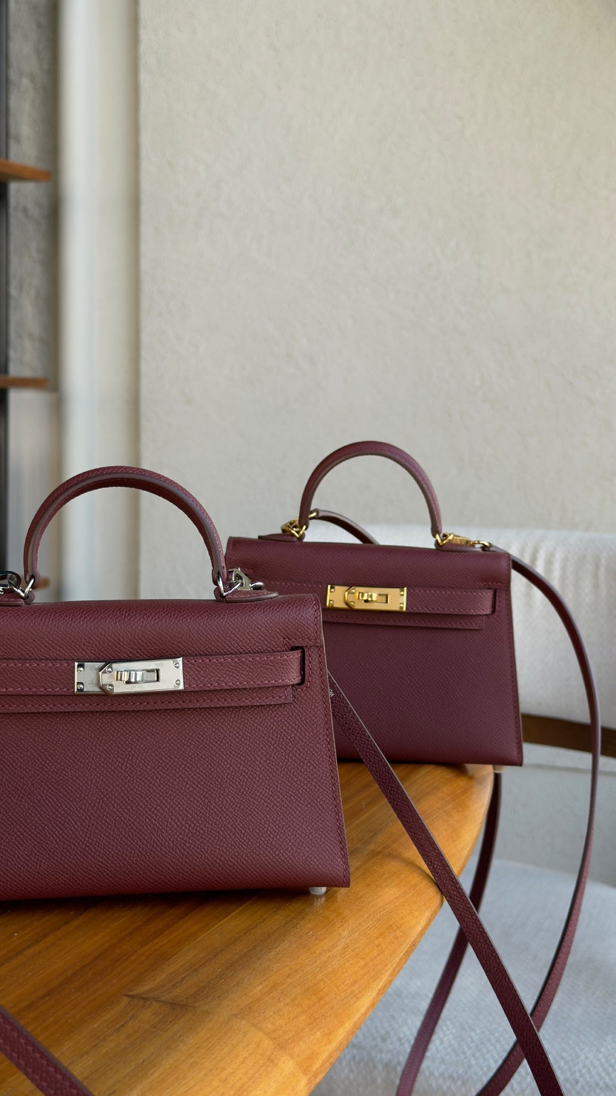 Hermes Mini Kelly Handbag - Burgundy