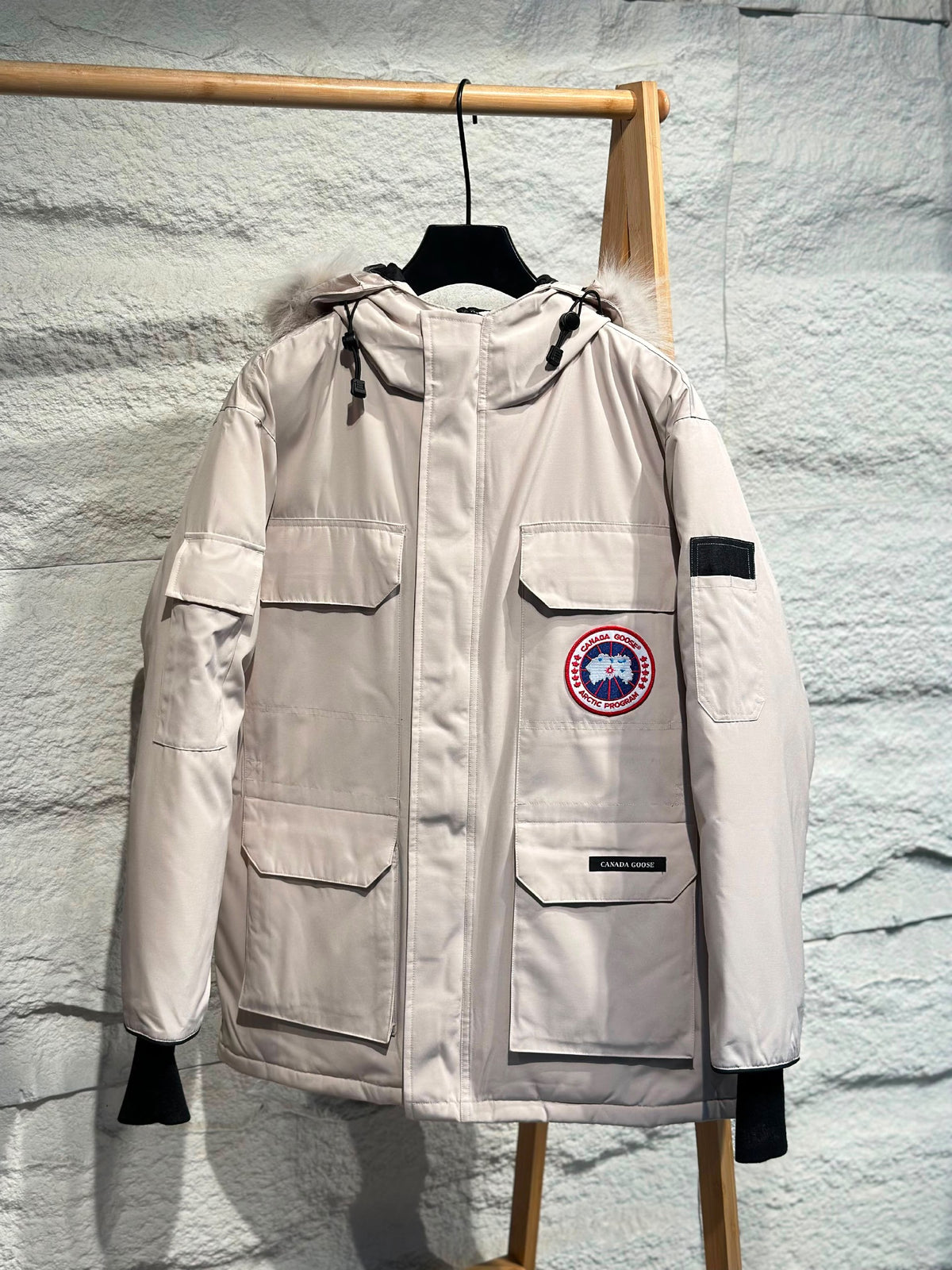 Canada Goose Hooded Jacket - Beige