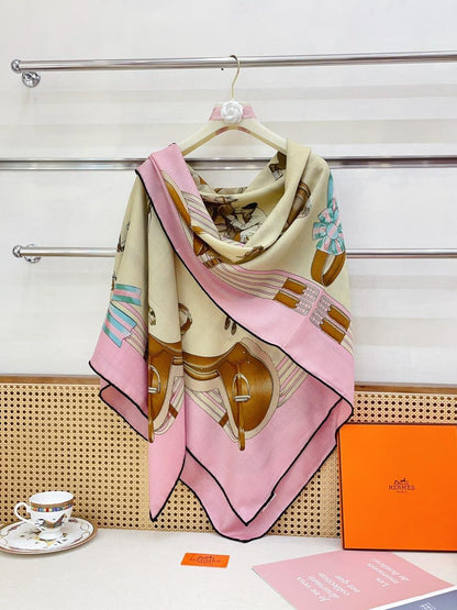 Hermès Scarf - Pink