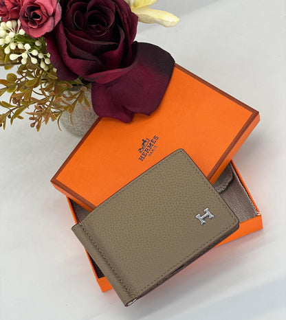 Hermès Bifold Wallet - Beige