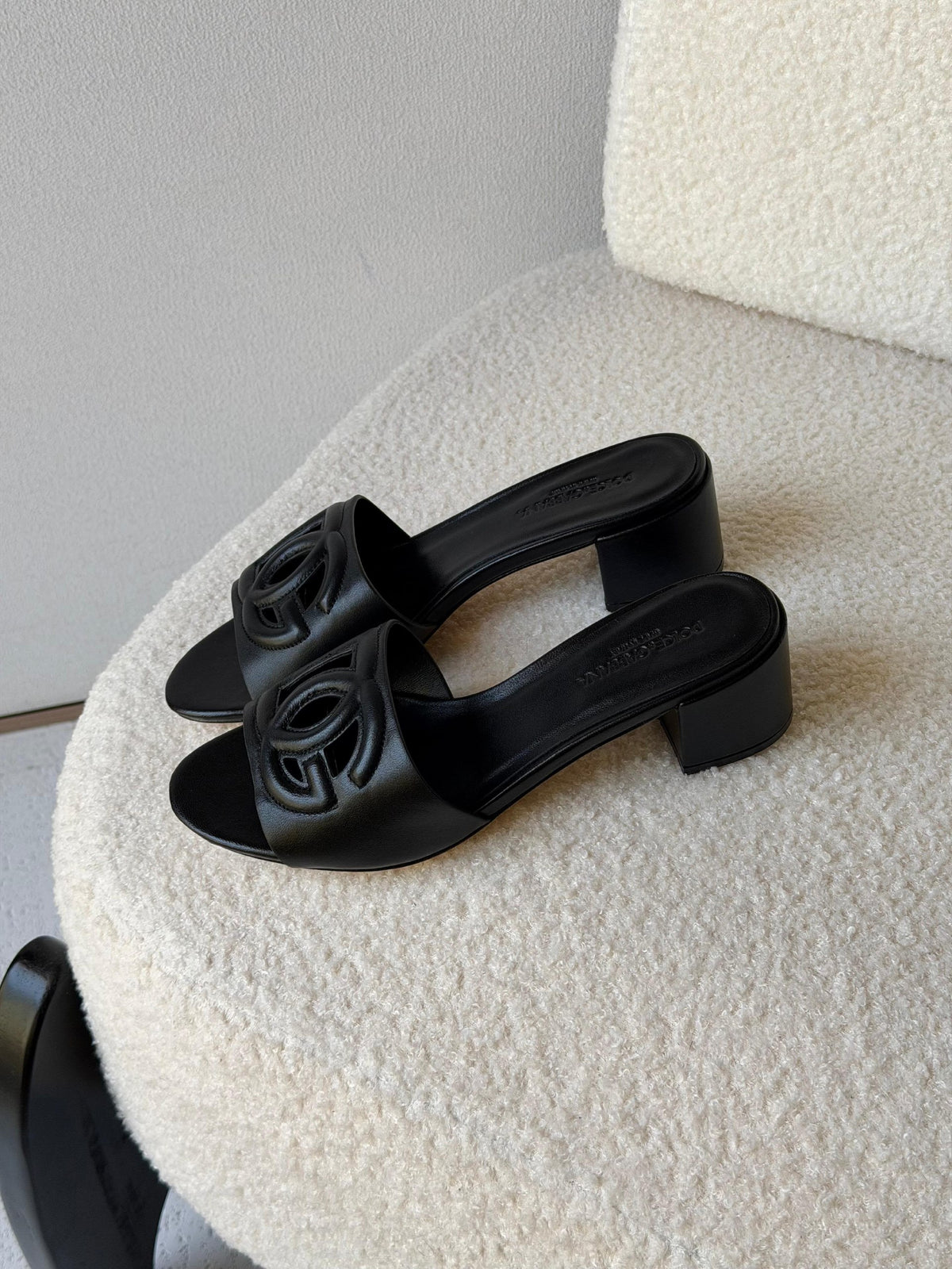 Dolce & Gabbana Heels - Black