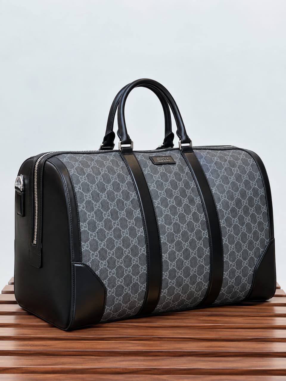 Gucci TravelBag - 