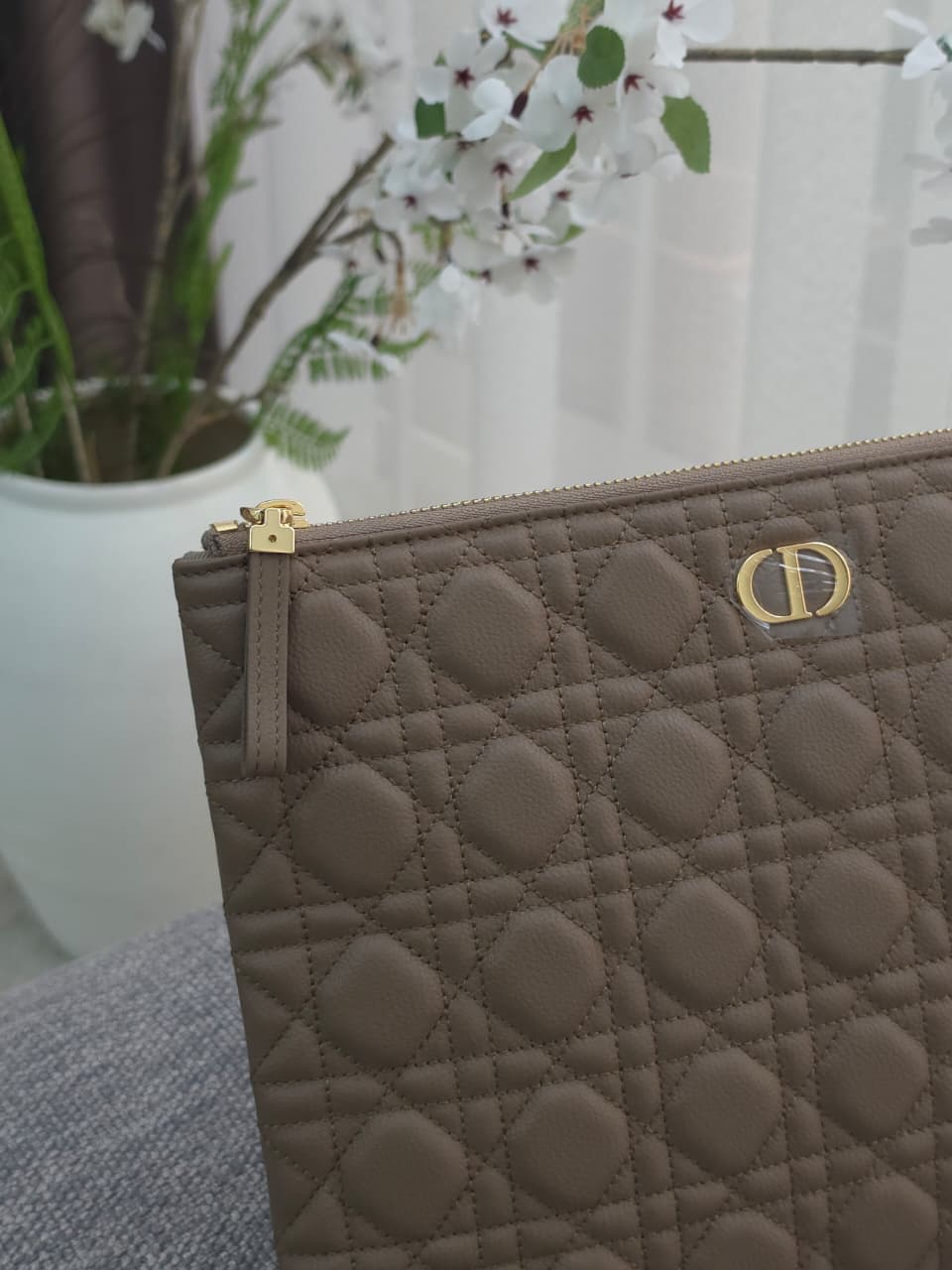 Christian Dior Quilted Clutch - Beige