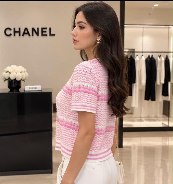 Chanel Knitted T-Shirt - Pink