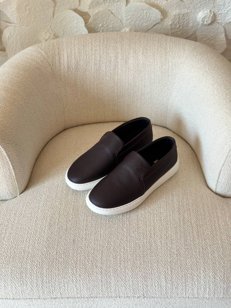 Louis Vuitton Loafers - 