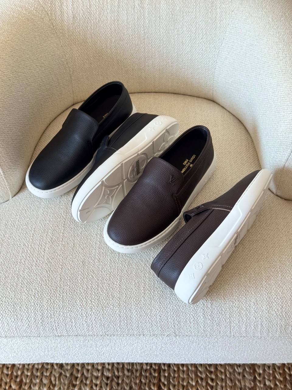 Louis Vuitton Loafers - 