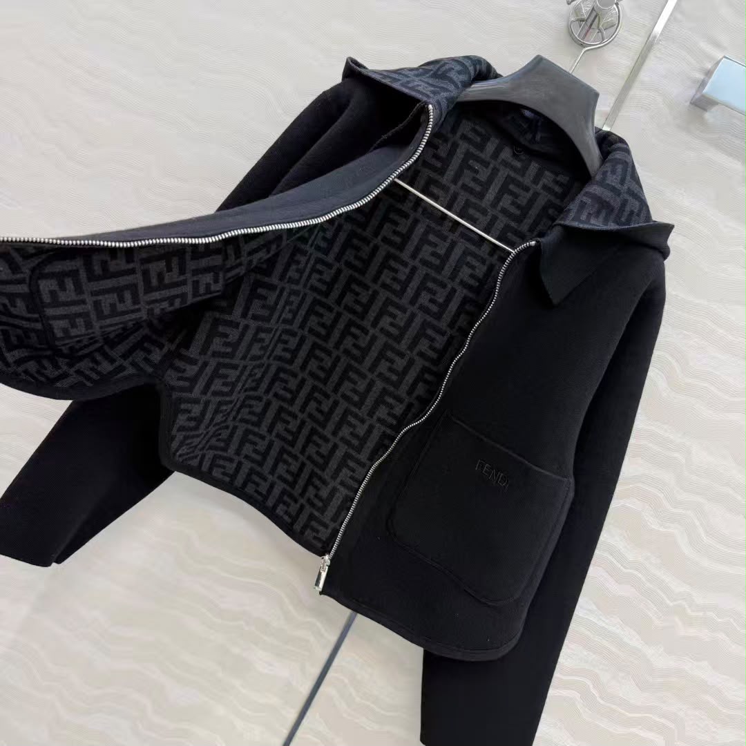 Fendi Contrast Collar Zip Jacket - Black
