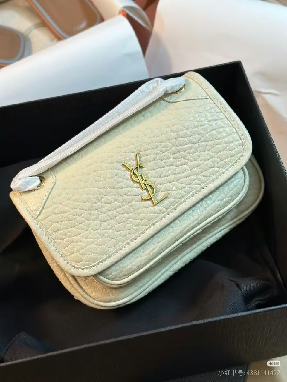Saint Laurent Flap Shoulder Bag - White