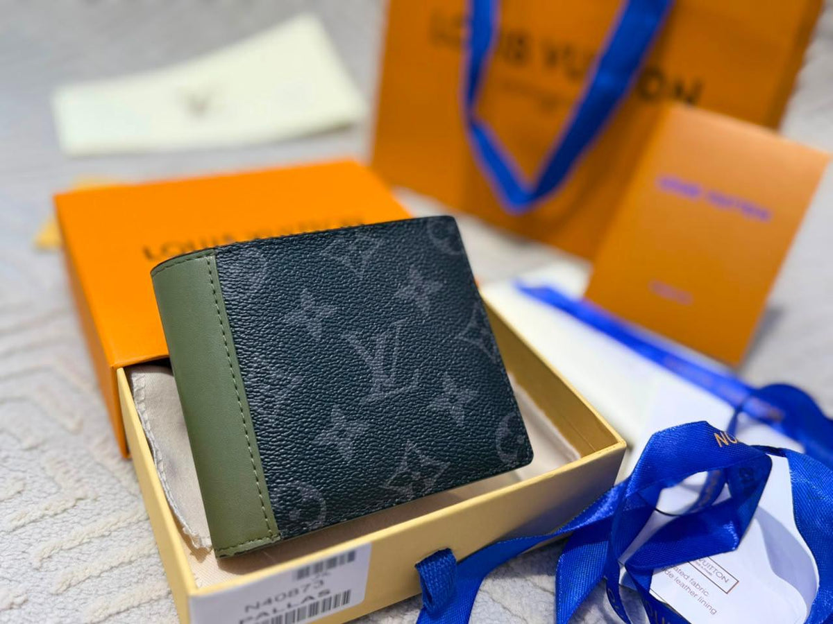 Louis Vuitton Wallet - Black Monogram