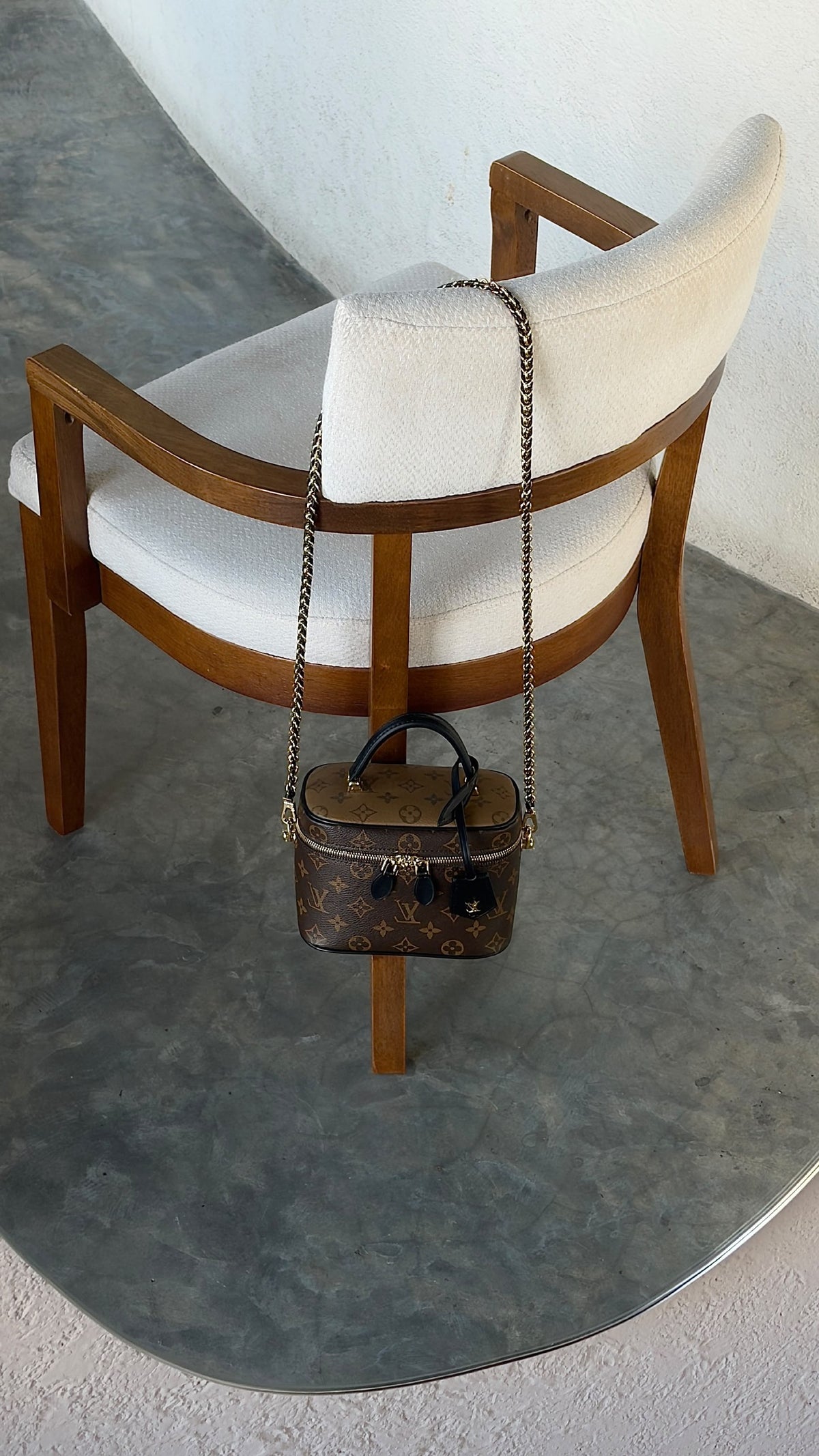 Louis Vuitton Rounded Vanity Chain Pouch - Brown Monogram