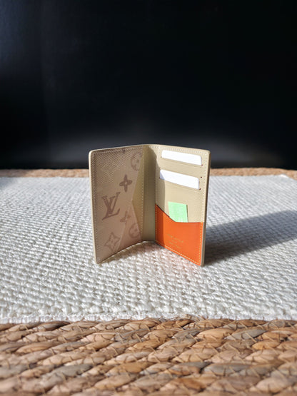 Louis Vuitton Card Holder - Beige Monogram