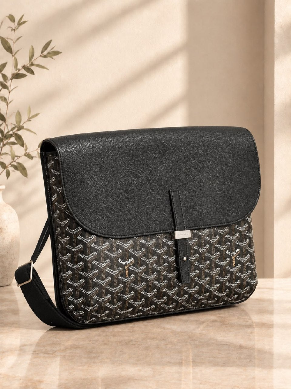 Goyard Messenger Bag - Black