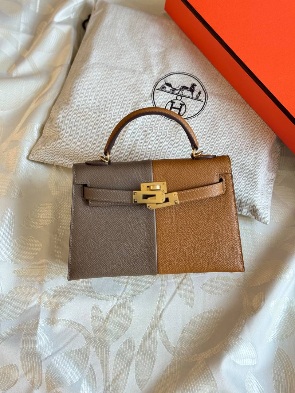 Hermes Hand Bag - 
