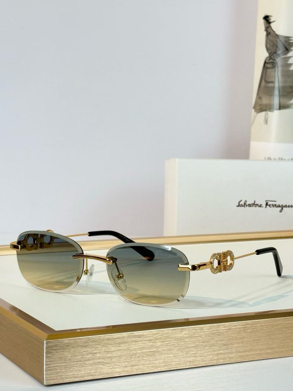 Salvatore Ferragamo Sunglasses - 