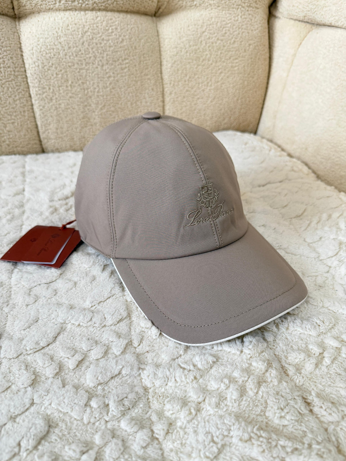 Loro Piana Cap - Beige