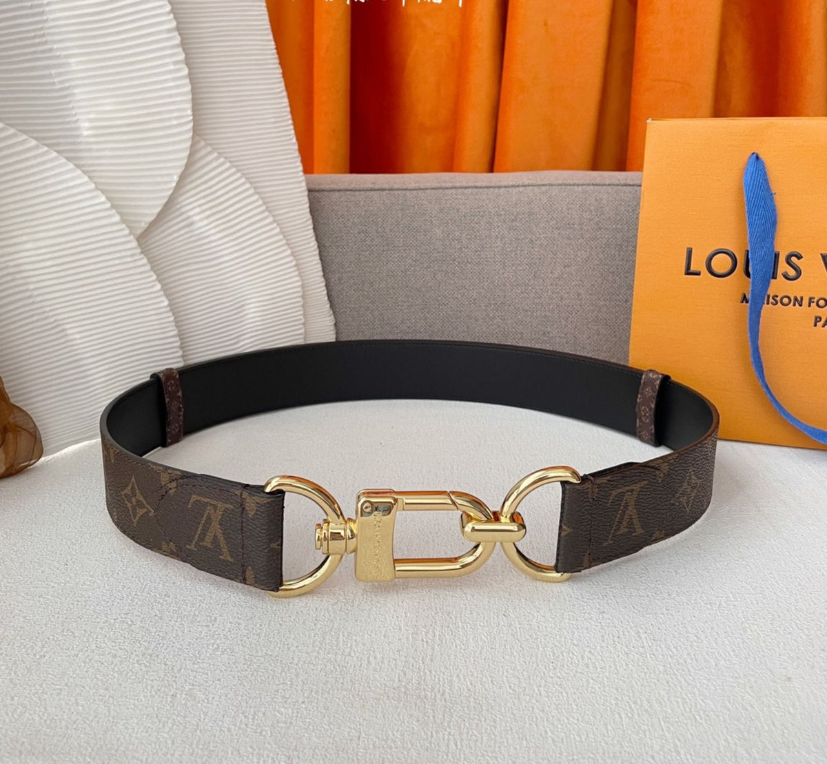 Louis Vuitton Belt - Brown & Black