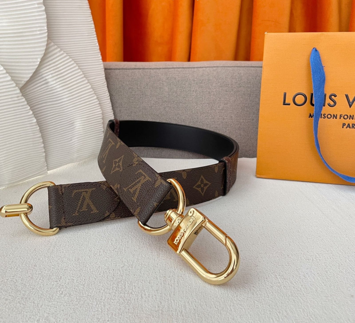 Louis Vuitton Belt - Brown & Black