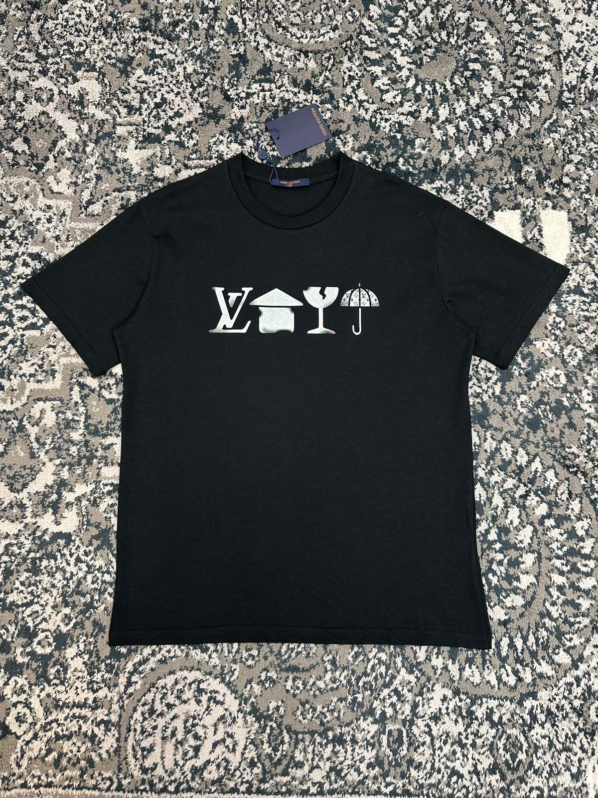 Louis Vuitton T-Shirt - Black
