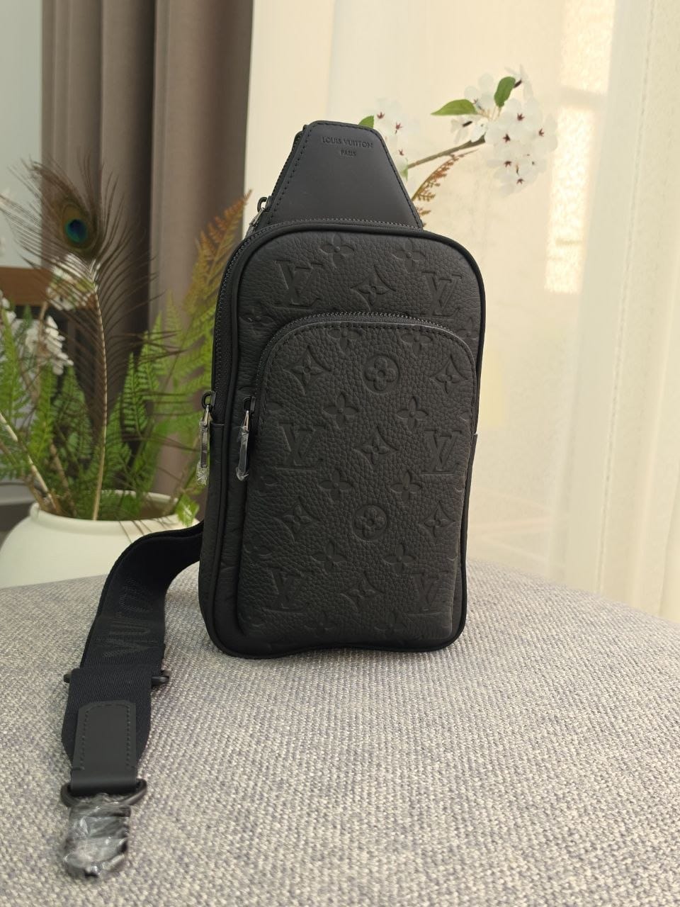 Louis Vuitton Avenue Crossbody Bag - Black Embossed