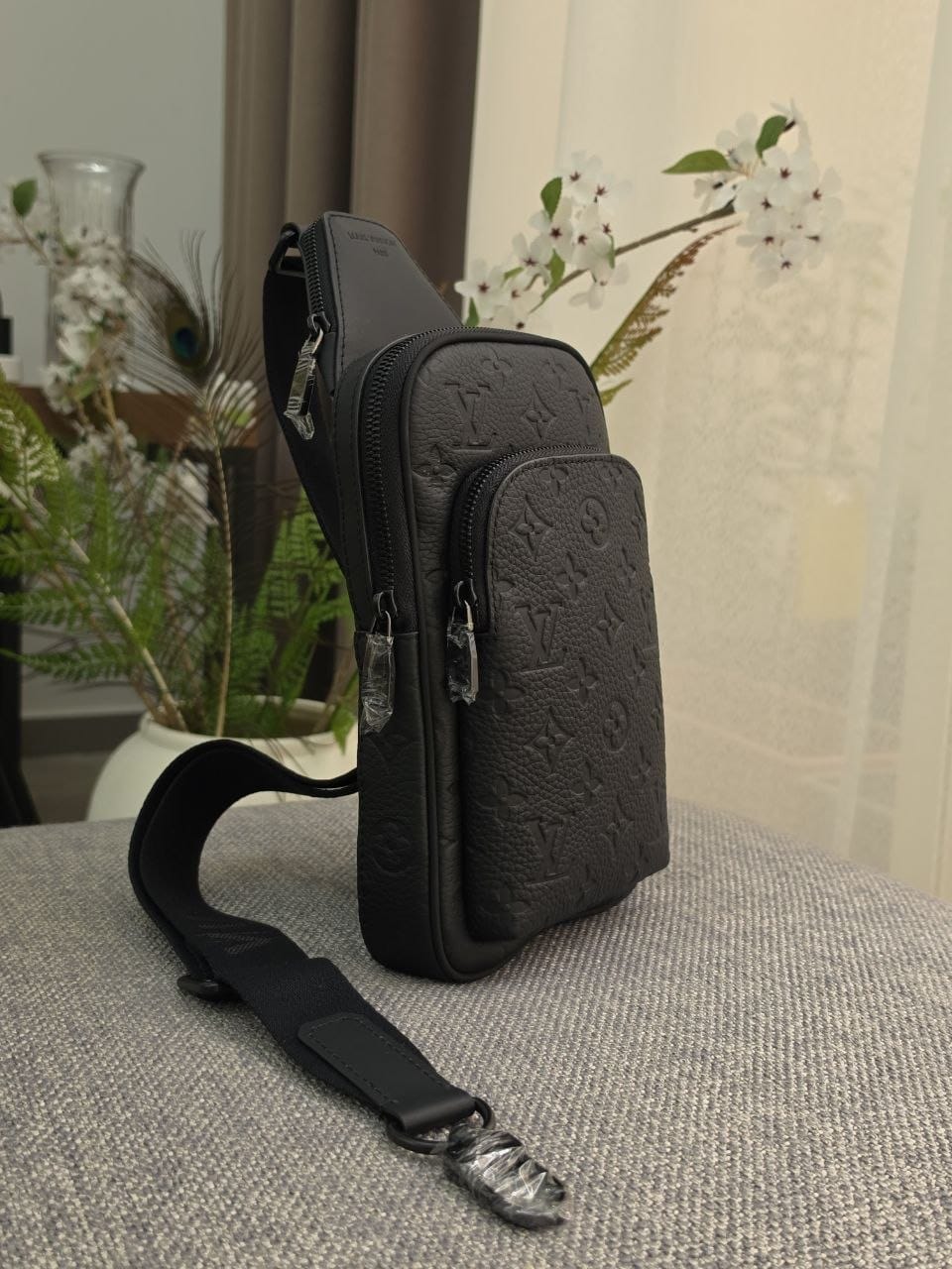 Louis Vuitton Avenue Crossbody Bag - Black Embossed