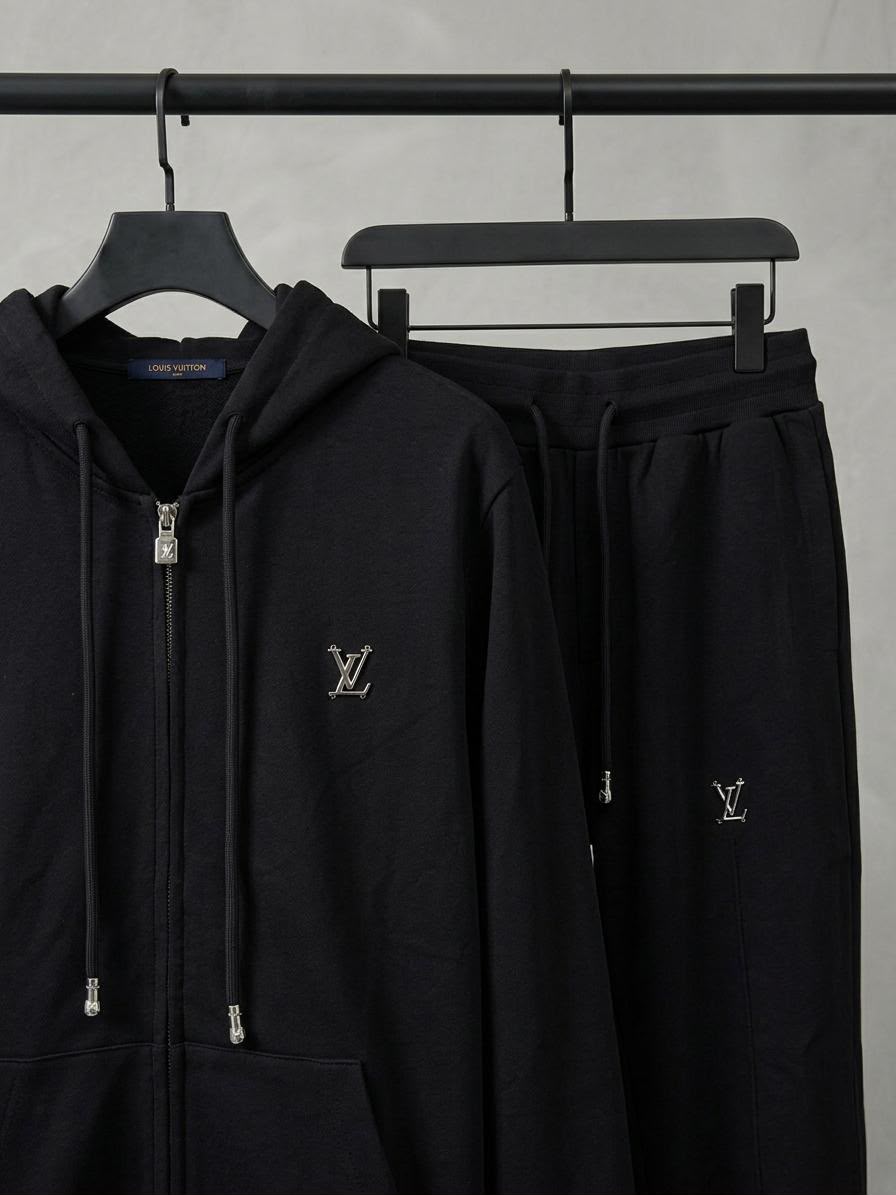 Louis Vuitton Tracksuit - Black