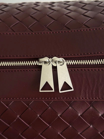 Bottega Veneta Woven Travel Bag - Burgundy