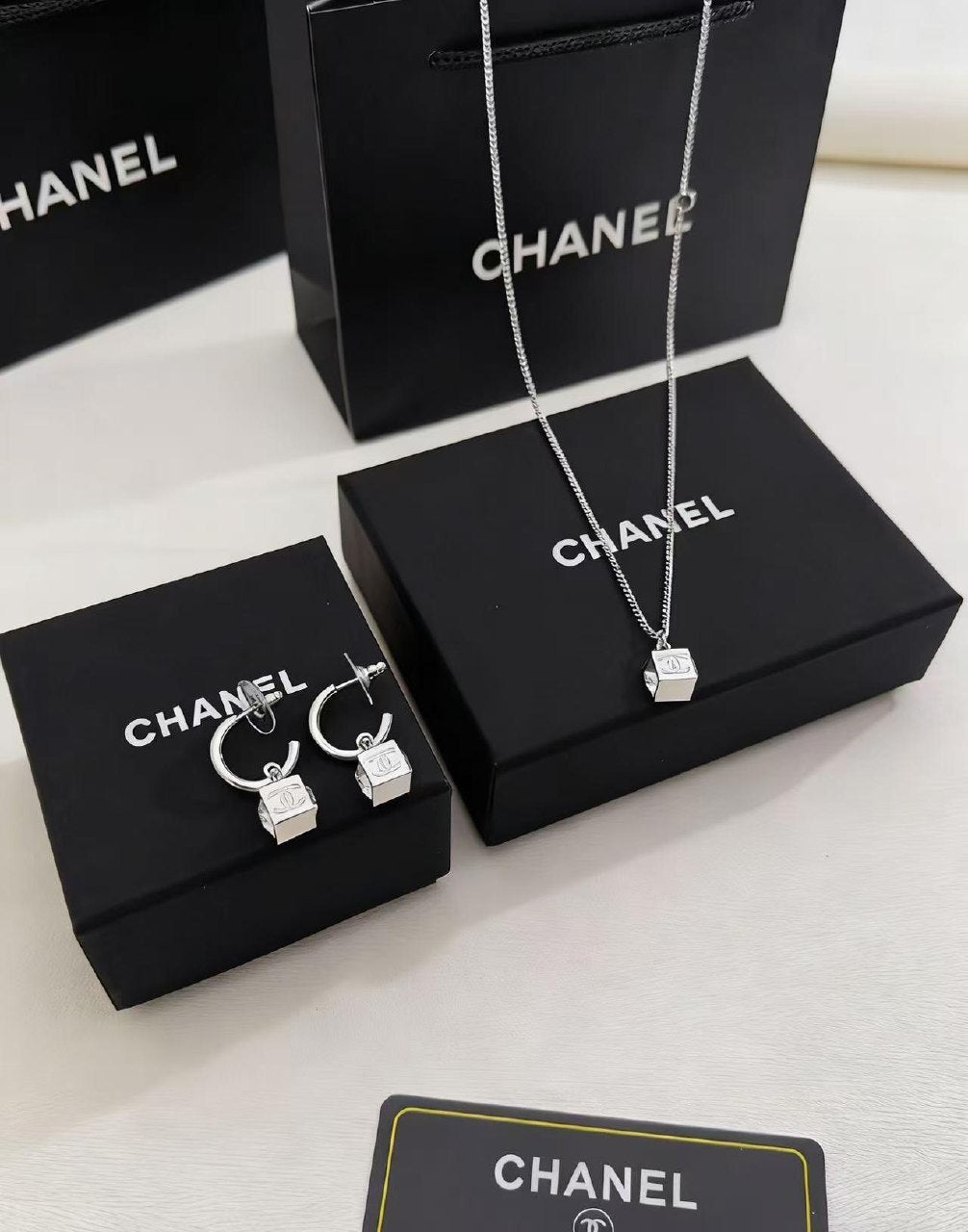 Chanel Cube Pendant Jewelry Set - Silver