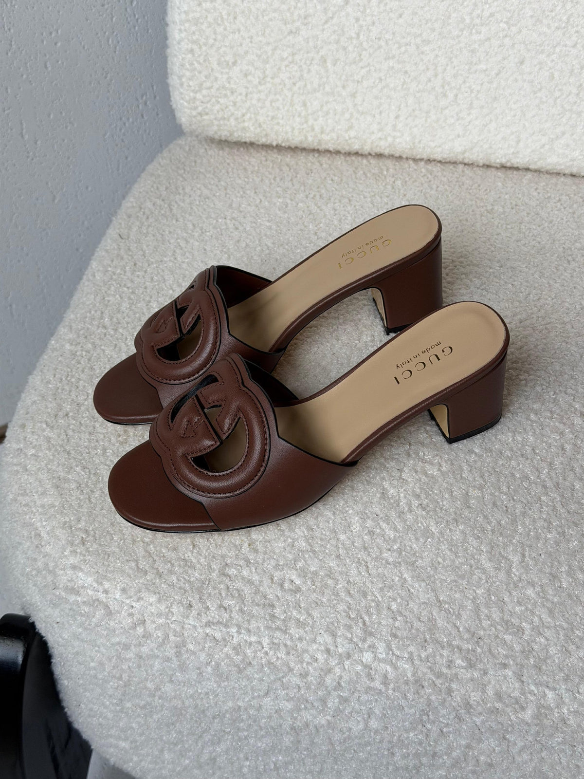 Gucci Interlocking G Heels - Brown