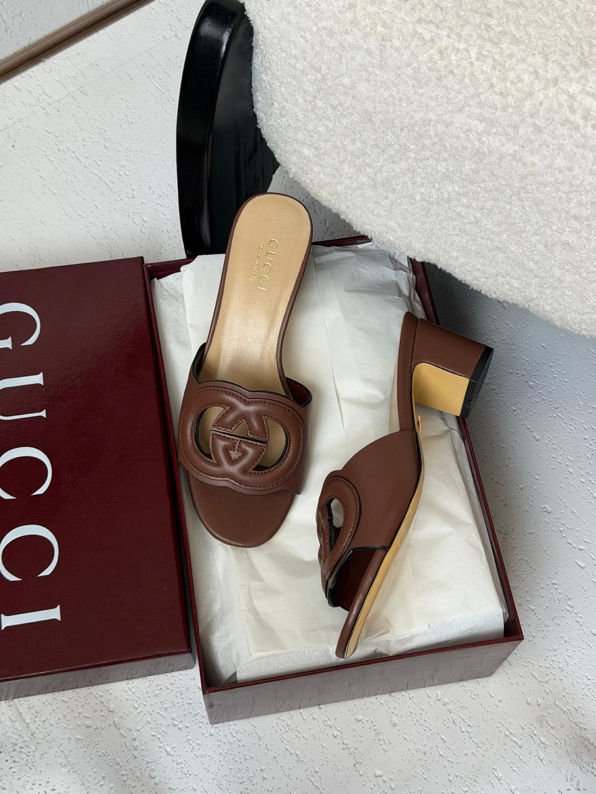 Gucci Interlocking G Heels - Brown