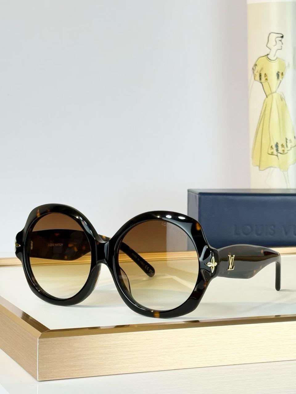 Louis Vuitton Round Sunglasses - 