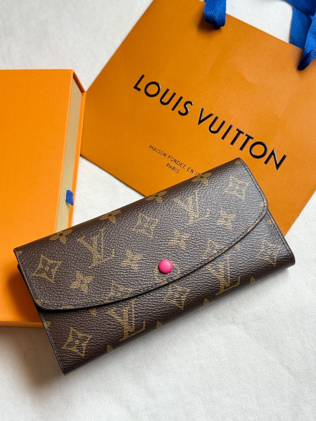 Louis Vuitton Wallet - Brown Monogram