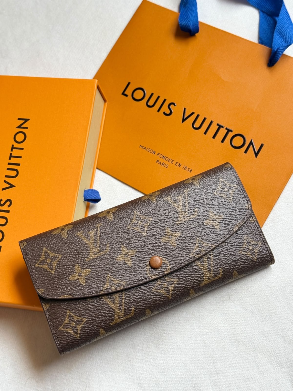 Louis Vuitton Wallet - Brown Monogram