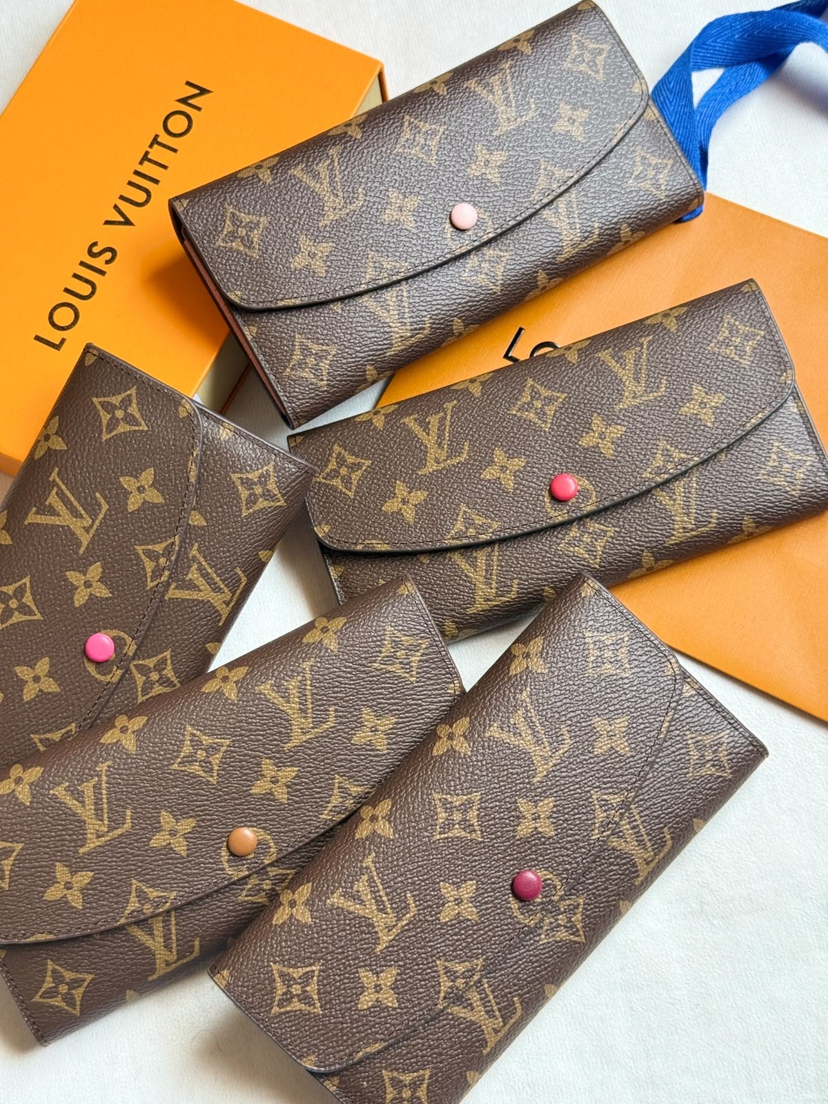 Louis Vuitton Wallet - Brown Monogram