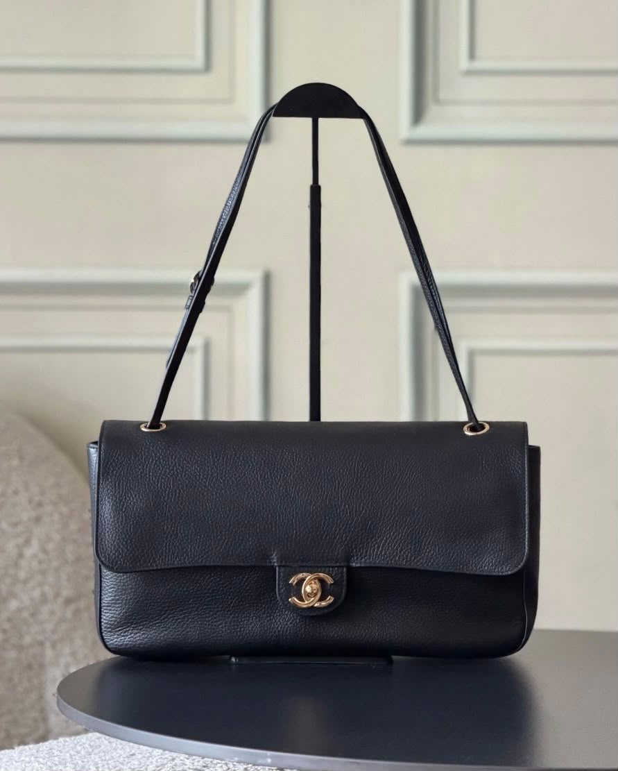 Chanel Flap Shoulder Bag - Black