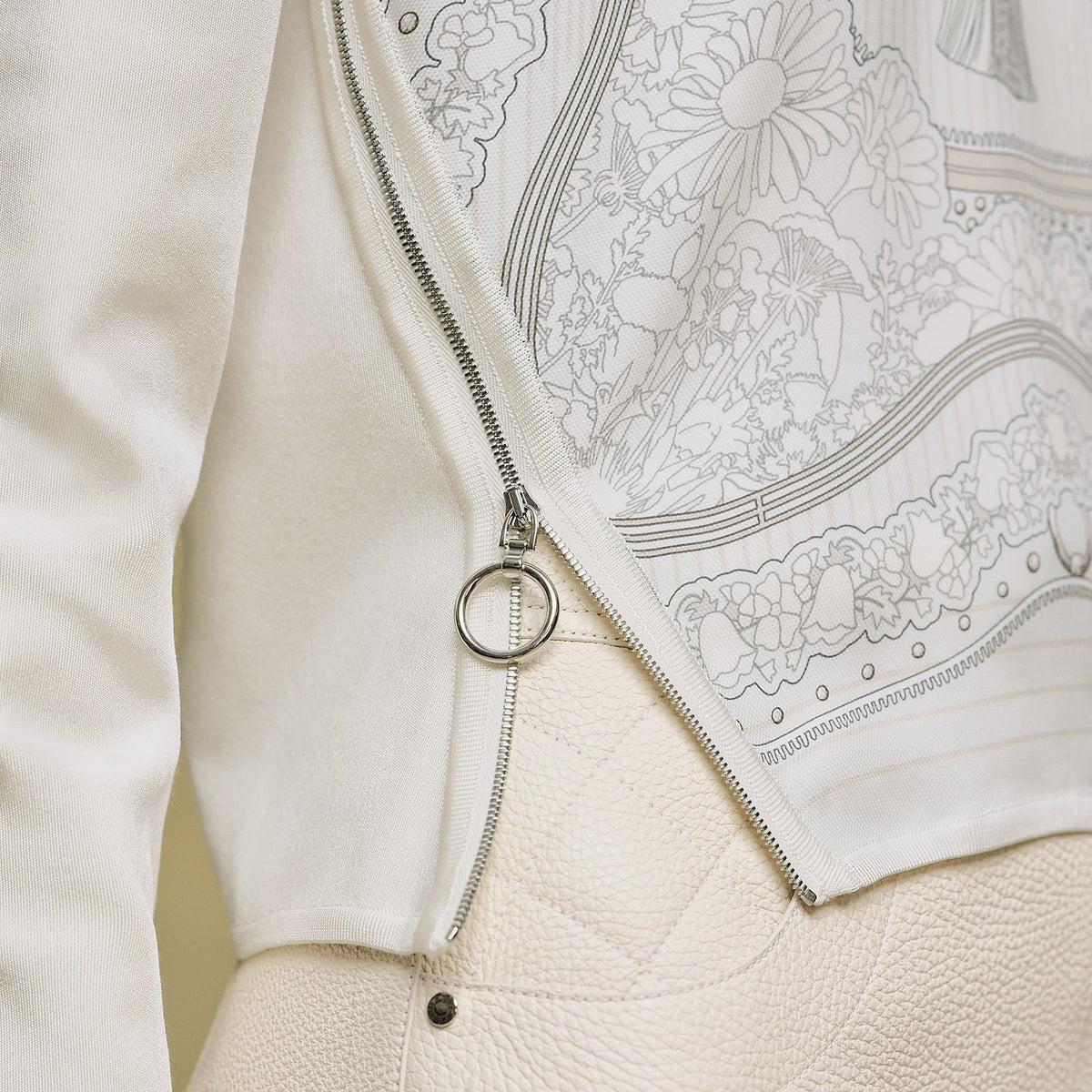 Hermès Sweatshirt - White