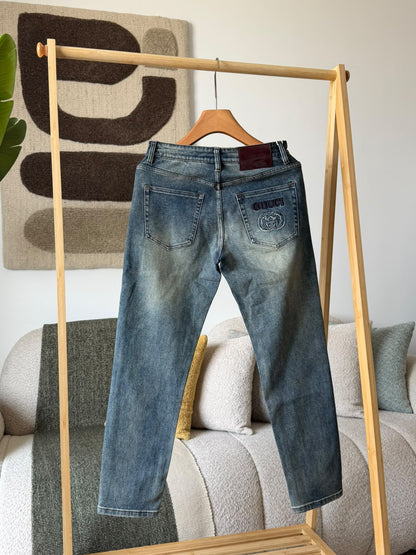 Gucci Jeans Pants Embroidered Logo - Blue