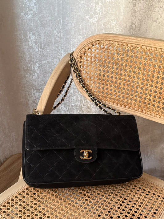 Chanel Shoulder Bag - Black