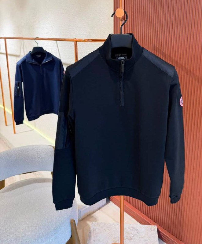 Canada Goose Sweater - 